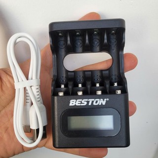 Box sạc thông minh tự ngắt Beston M9501 có 4 khe sạc được cả Ni-MH 1.2V và Li-ion 1.5V chuẩn AA/AAA