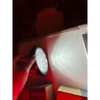 Đèn hậu led tròn SD2015, Đèn hậu xe tải điện 12v và 24v ( giá bán cho 1 chiếc ).D