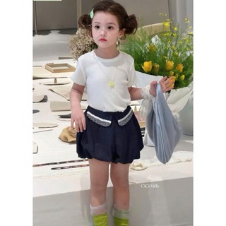 [B&G] Sét bộ áo cotton trắng kèm quần bí xanh đen cá tính mùa hè cho bé gái 10-45kg