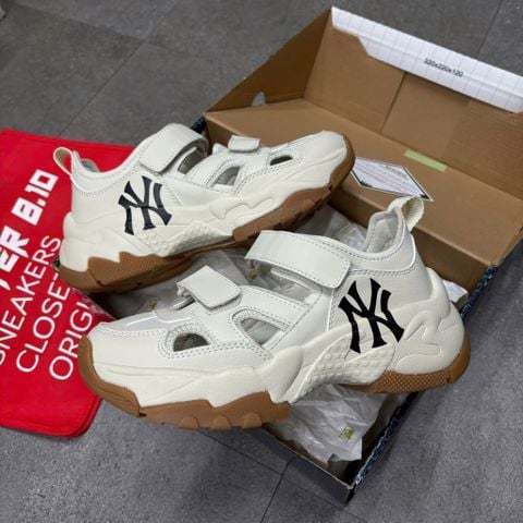 [Chính hãng] Giày Sandal Unisex Đế cao MLB Big Ball Chunky Mask New York Yankees - 3ASDCH133-50CRS