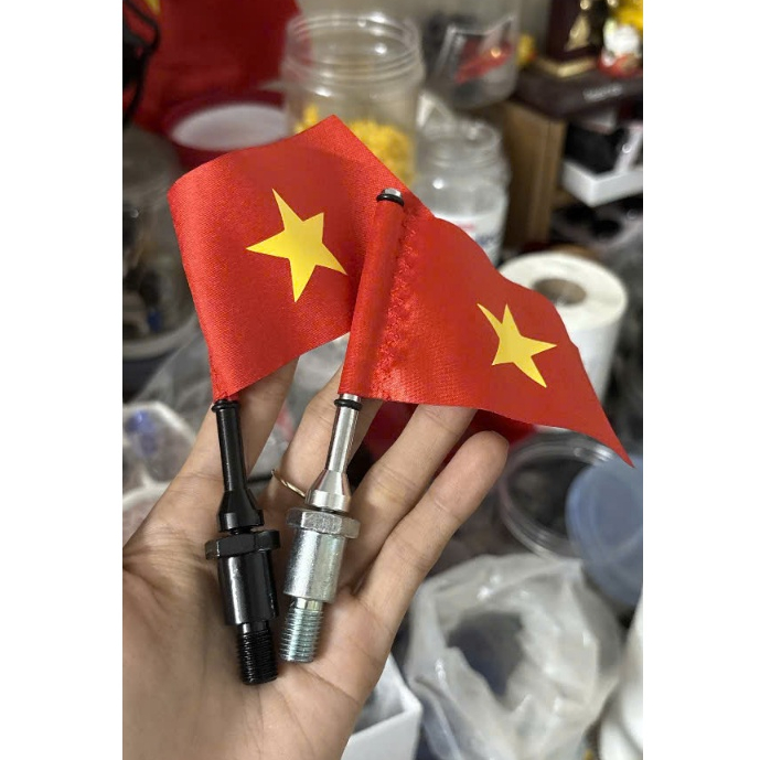 Lá Cờ Đỏ Sao Vàng Việt Nam Gắn Chân Gương, Ốc Chân Kính Mô Tô Xe Máy Chân 10li Ren Thuận Đủ Màu