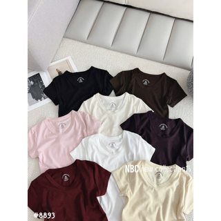 Áo phông cổ tim viền trơn cộc
