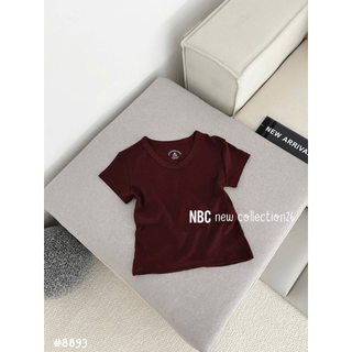 Áo phông cổ tim viền trơn cộc