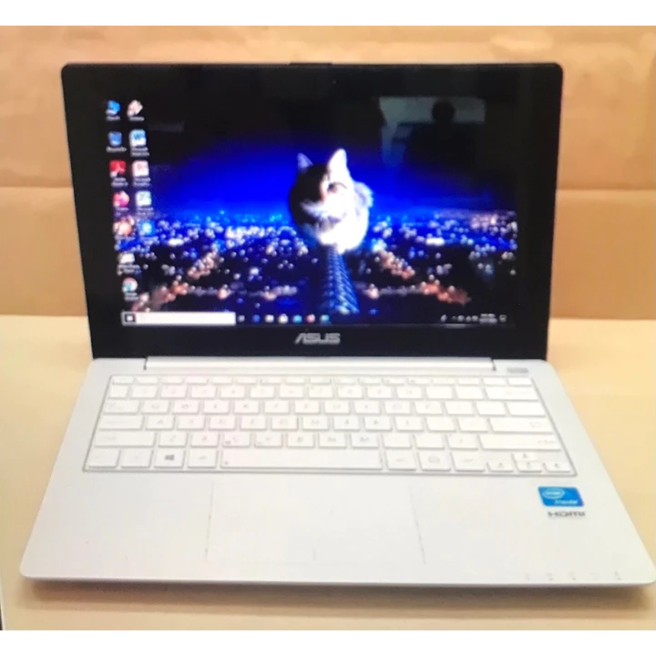 Laptop cũ Asus X201EP x201ev siêu mỏng nhẹ