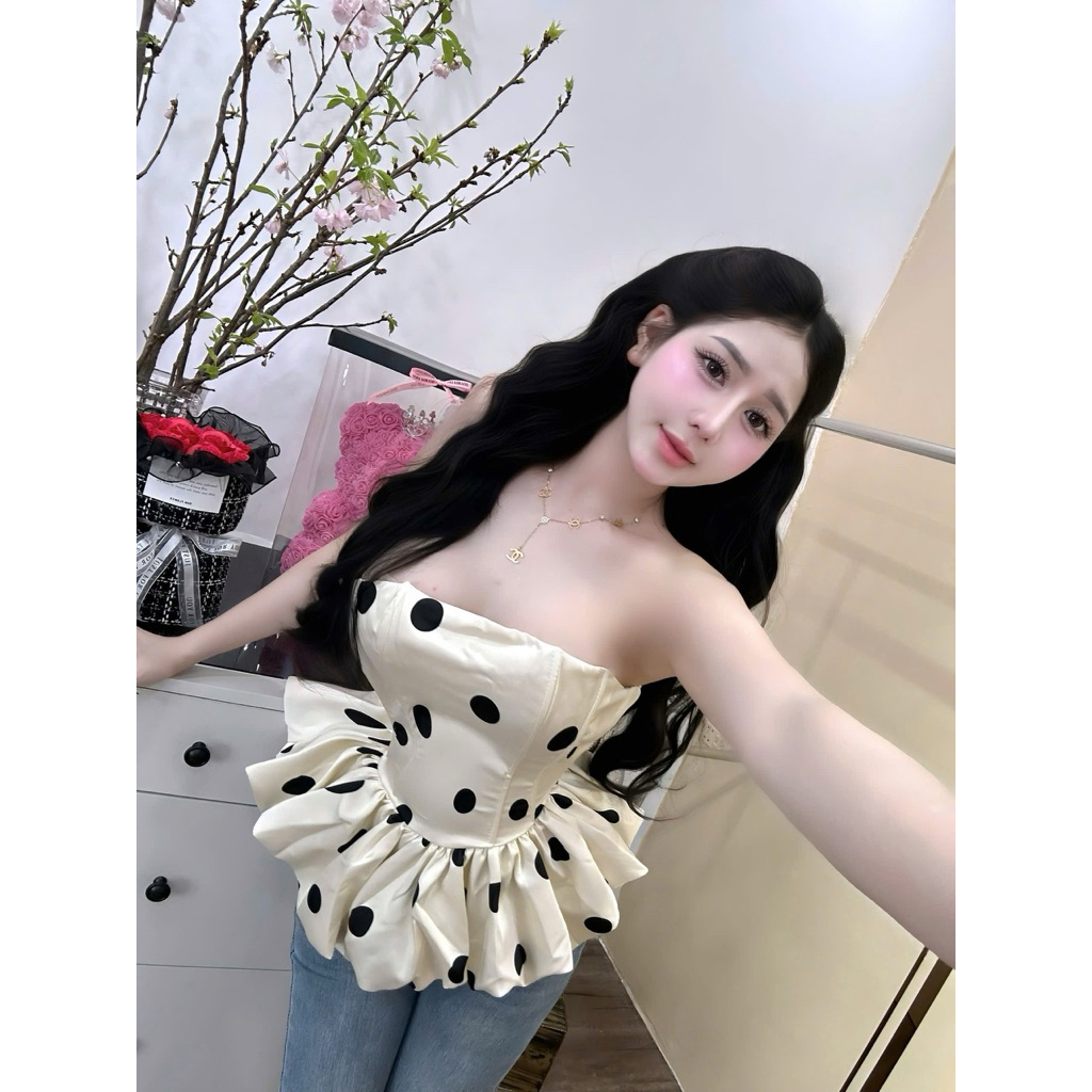 Áo quây gọng chấm bi chân bèo bồng bềnh mix đồ xinh xỉu