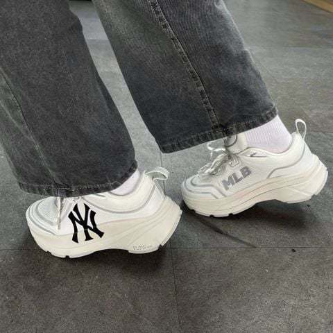 [Chính hãng] Giày thể thao sneaker MLB Athflow v2 New York Yankees Trắng Đen - 3ARNATF4N-50IVS