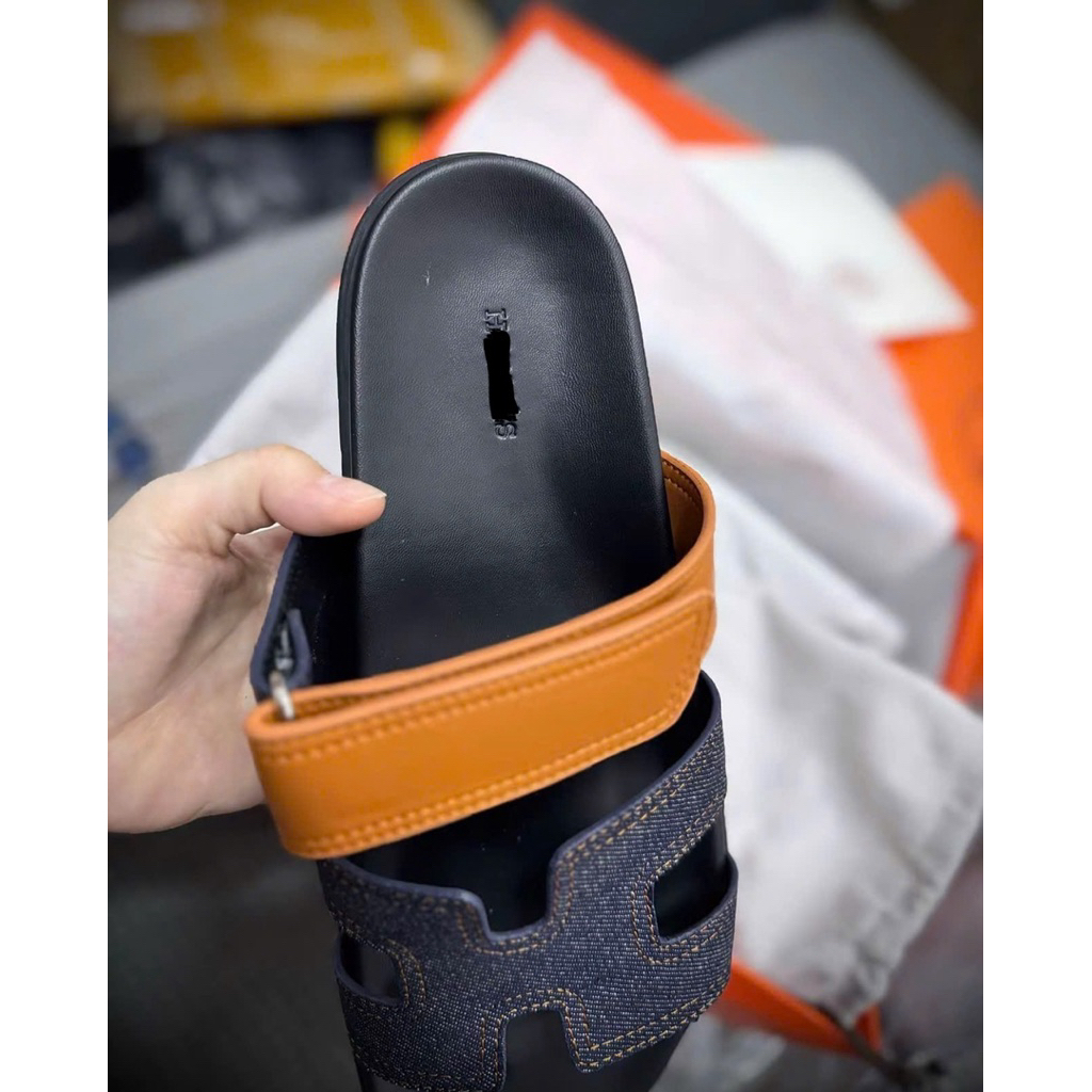 ⚡️[Hight Quality] Dép Lê Quai Ngang Chữ Sandal Full Box - Điểm Nhấn Quai Dán Cam Phối Canvas Cao Cấp Loại 1