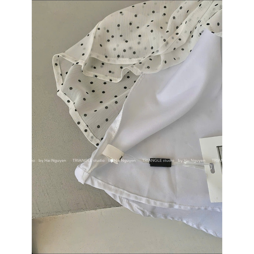 TRIANGLE -Sassy Skirts (Cân nhắc kỹ, return is not welcomed) Chân váy chấm bi dáng lửng vải tơ style Hàn Quốc dễ mặc