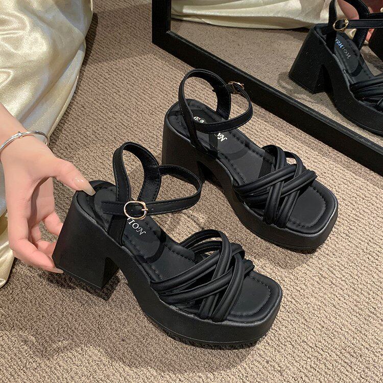 QUÀ TẶNG 01 CHUN TÓC--------------------------------Sandal Cao Gót Quai Chéo Gót Trụ – Thanh Lịch, Tôn Dáng & Dễ Phối Đồ