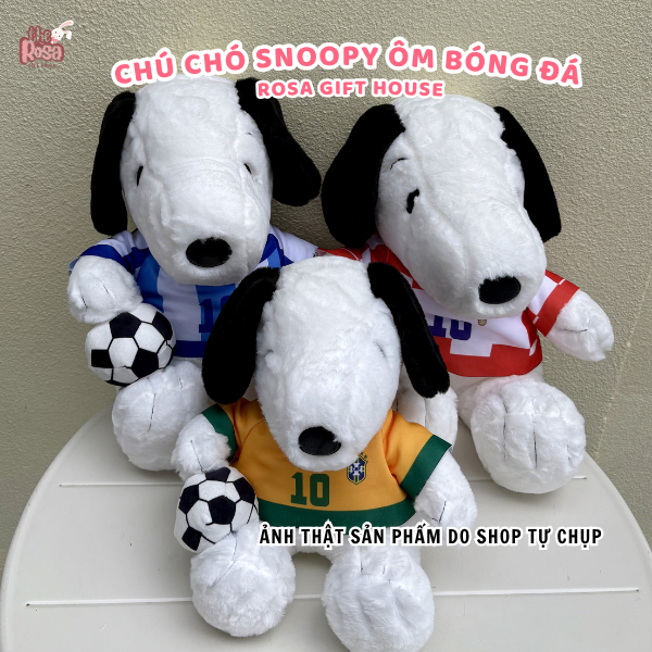 Gấu bông Snoopy ôm bóng đá mặc áo đội tuyển siêu mềm mịn – Quà tặng dễ thương cho bé & người yêu -  ROSA GIFT HOUSE