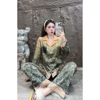 Đồ Bộ Pijama Lụa Latin Tơ Tằm Mềm Rũ,Họa Tiết   Cảnh Rừng Vàng ,Đỏ Hồng,Quần Dài Tay Áo Dài  Dành Cho Nữ 45-60kg