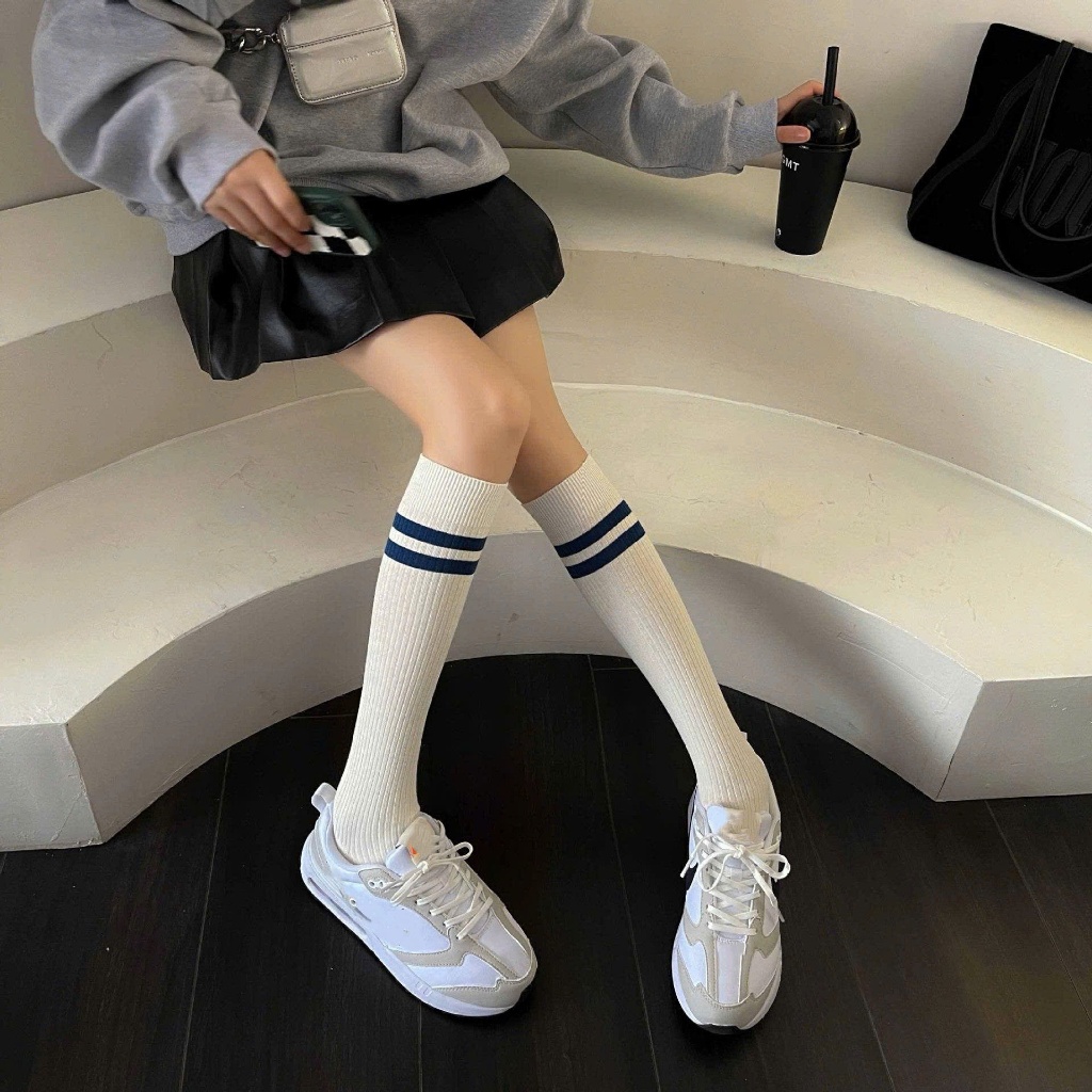 Vớ Tất nữ siêu cao cổ họa tiết kẻ 7 màu phong cách dễ thương và xinh xắn