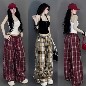 Sét áo yếm có mút chất thun tăm phối quần caro chất kate,thời trang