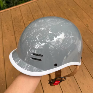 Nón bảo hiểm cá heo