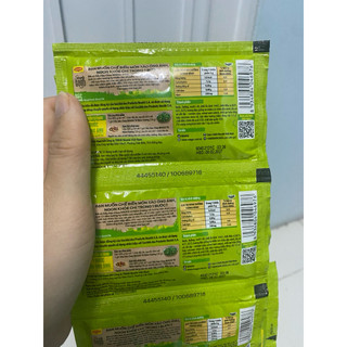 (1 dây gồm 12 gói , 1 gói 30gr) Dầu Hào Nấm Hương vị tự nhiên