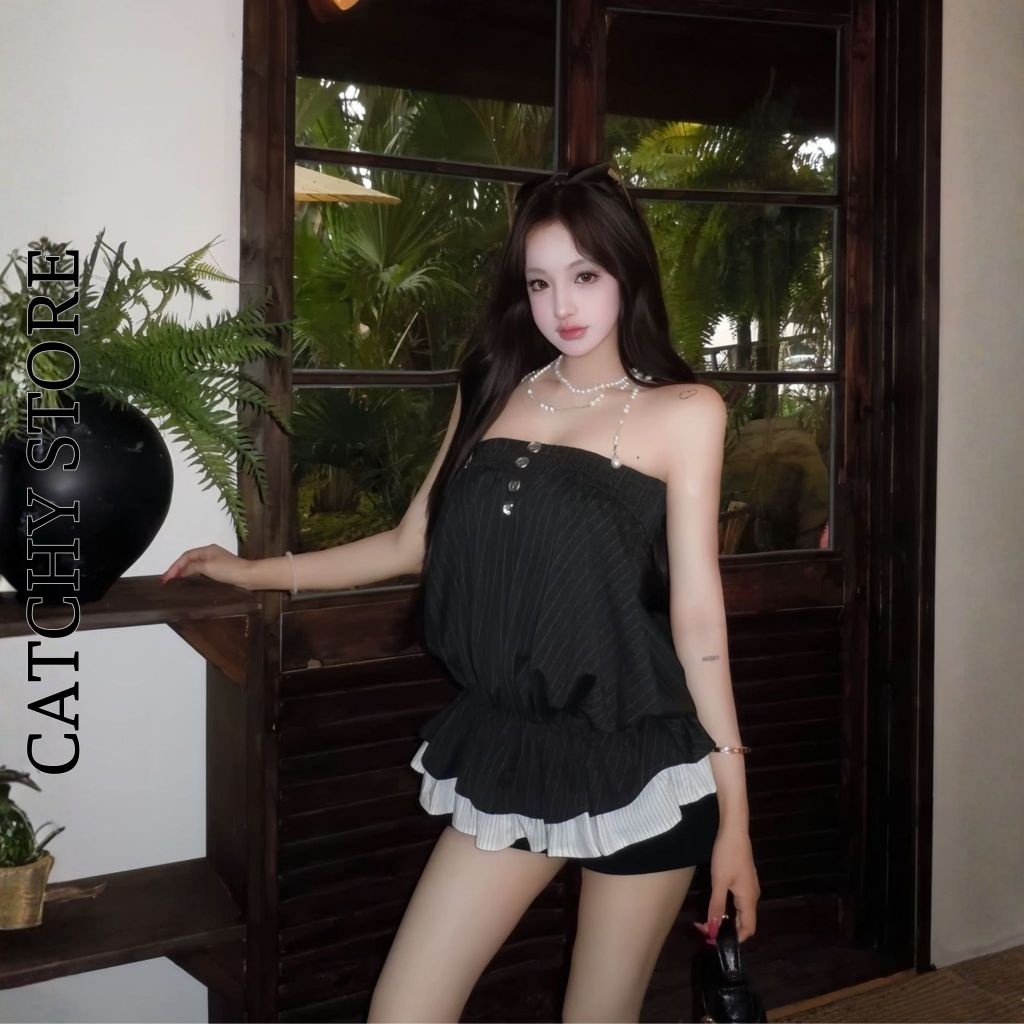 Set áo quây bí kẻ sọc nhún bèo tầng quần short đen tiểu thư sang chảnh CATCHYstore