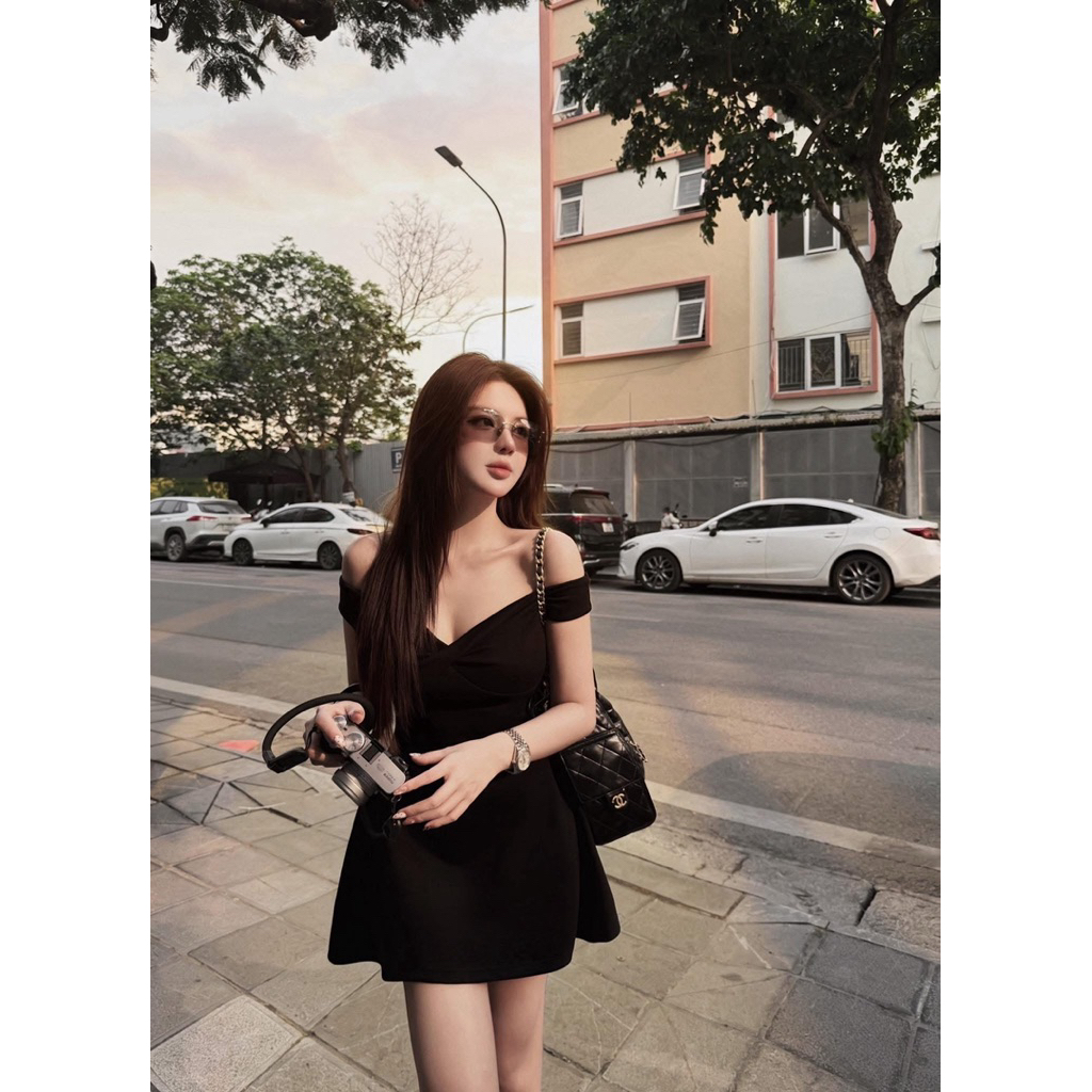 | LYN WEAR | Đầm cổ xoắn form xòe MPB.Váy body nữ trễ vai basic đi chơi, đi tiệc sang chảnh mùa hè.