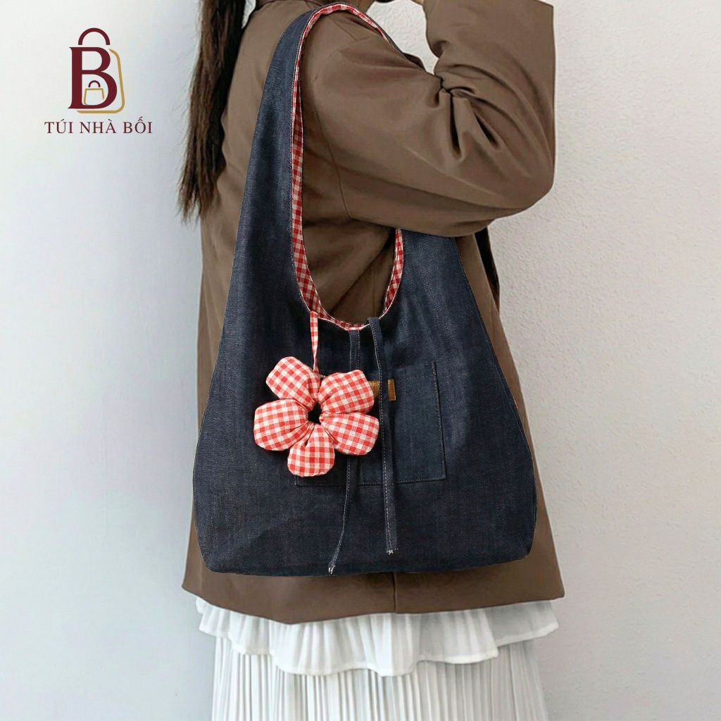 Túi Tote Nữ Canvas Caro 2 Mặt Có Charm Hoa, Đeo Vai Đi Học,Đi Chơi Thời Trang, Túi Nhà Bối T-10. | BigBuy360 - bigbuy360.vn