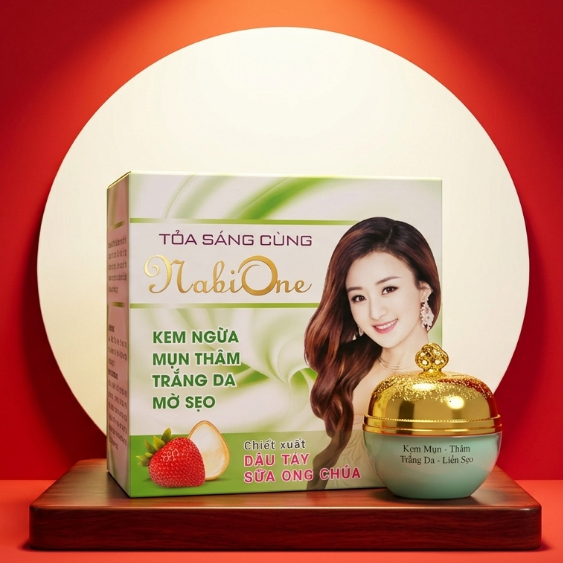 Kem Dâu Tây Sữa Ong Chúa NaBi One, Phục Hồi Tái Tạo Da, Ngừa  Dị Ứng ( Trắng-Xanh Lá)