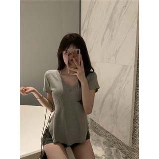 Áo Thun Nữ Cổ V Form Rộng Mùa Hè 2026, Áo T-shirt Nữ Basic Thoáng Mát, Dáng Suông Tôn Dáng Dễ Phối