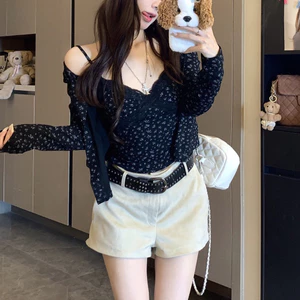 Set Áo Nữ 2 Món Hoa Nhí – Áo Khoác Cardigan + Áo 2 Dây Sexy, Phong Cách Hàn Quốc Ngọt Ngào Quyến Rũ