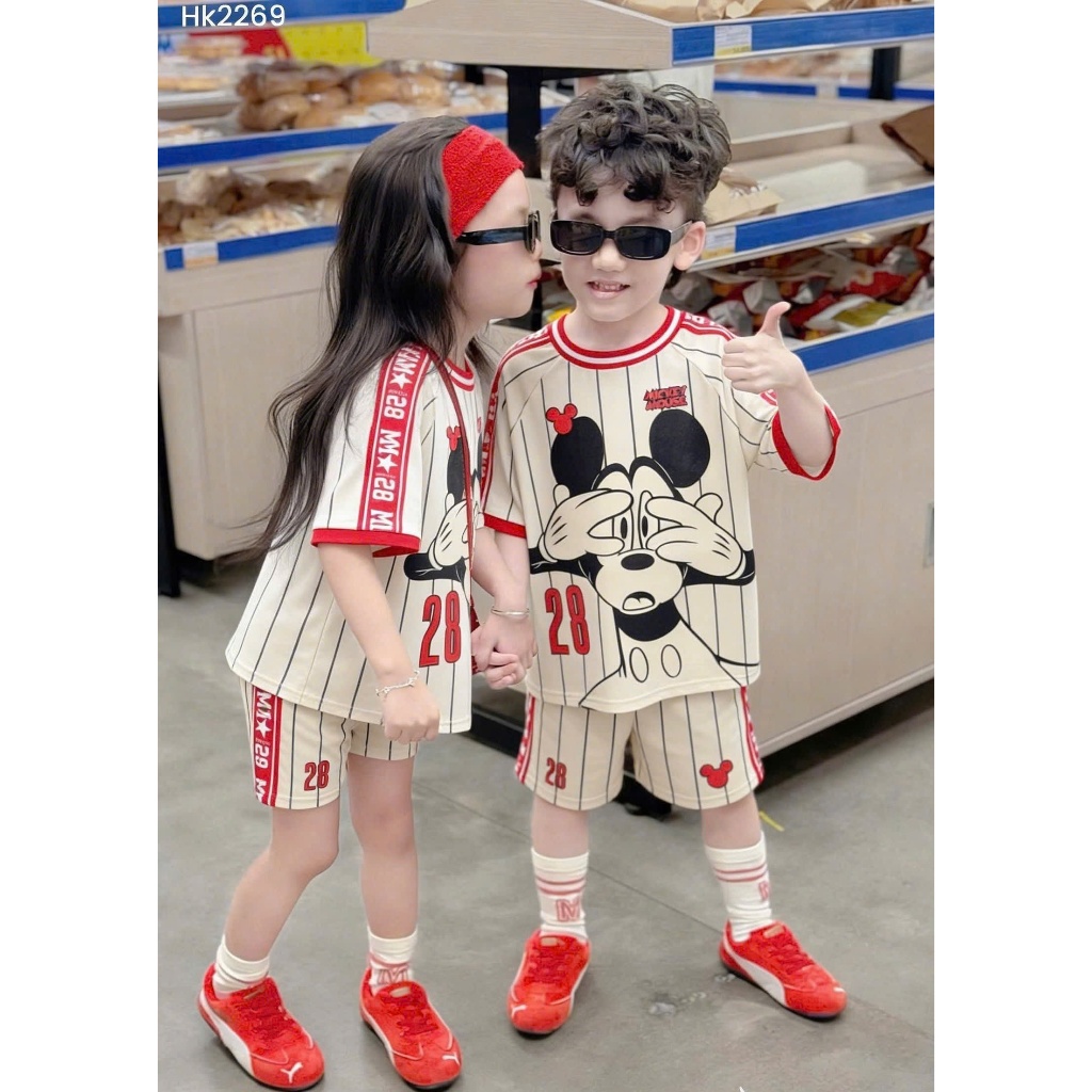 BỘ THỂ THAO MICKEY RACING – PHONG CÁCH STREETWEAR NĂNG ĐỘNG CHO BÉ