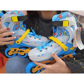 Giày patin trẻ em Centosy Kid Pro bánh cao su đặc, càng hợp kim nhôm chịu tải trọng dưới 60kg 2 màu xanh/hồng