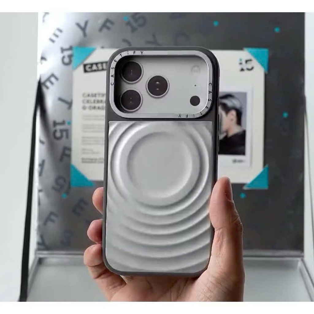 [DEAL HỜI] ỐP IPHONE TRÁNG BẠC CAO CẤP CHROMATIC: FORMS & HUES HÀNG LUXURRY DÀNH CHO CÁC MÁY 17PROMAX| Nắng Case