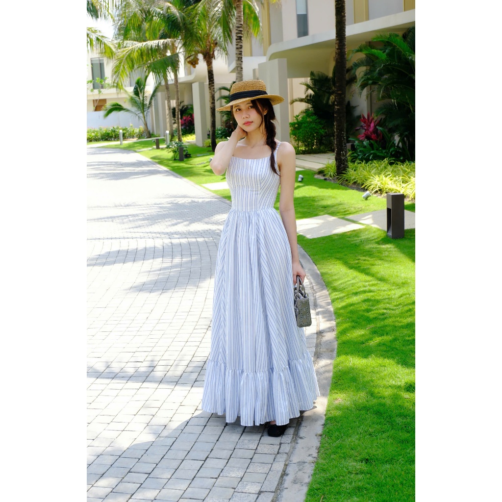 Mery dress váy hai dây họa tiết sọc tùng phồng dáng lửng