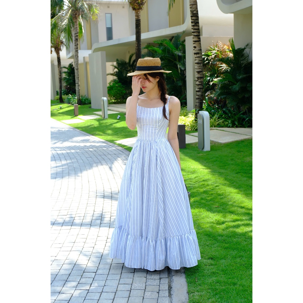 Mery dress váy hai dây họa tiết sọc tùng phồng dáng lửng