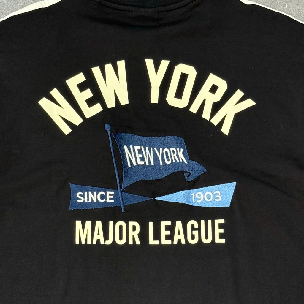 Áo thun New Era New York Yankees Sporty Flag Black - 13687279