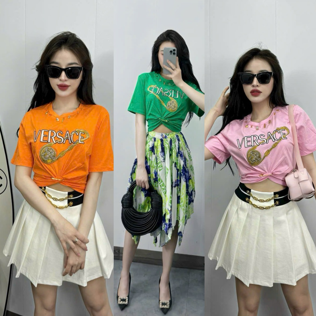 Váy quần ngắn ghim băng đen trắng Versace mix áo croptop