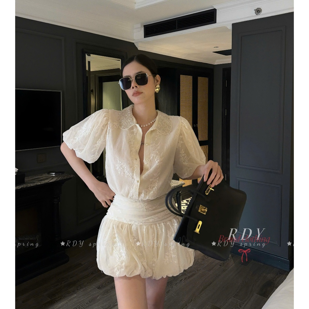 ZIMM STORE-Bộ Áo Kiểu Ren Cổ Đức Tay Bồng & Chân Váy Ngắn Xòe Ren Nữ Tính Thời Trang