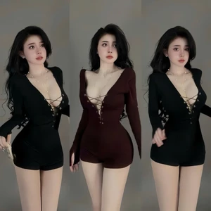 JUM đùi cổ V khoét sâu đan dây ,tay dài, chất thun Ladong sành điệu thời trang