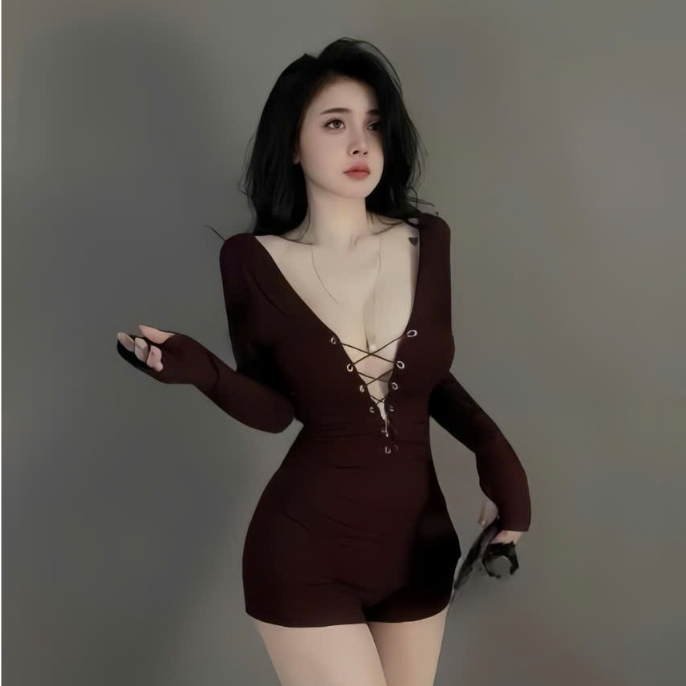 JUM  đùi cổ V khoét sâu đan dây ,tay dài, chất thun Ladong sành điệu thời trang