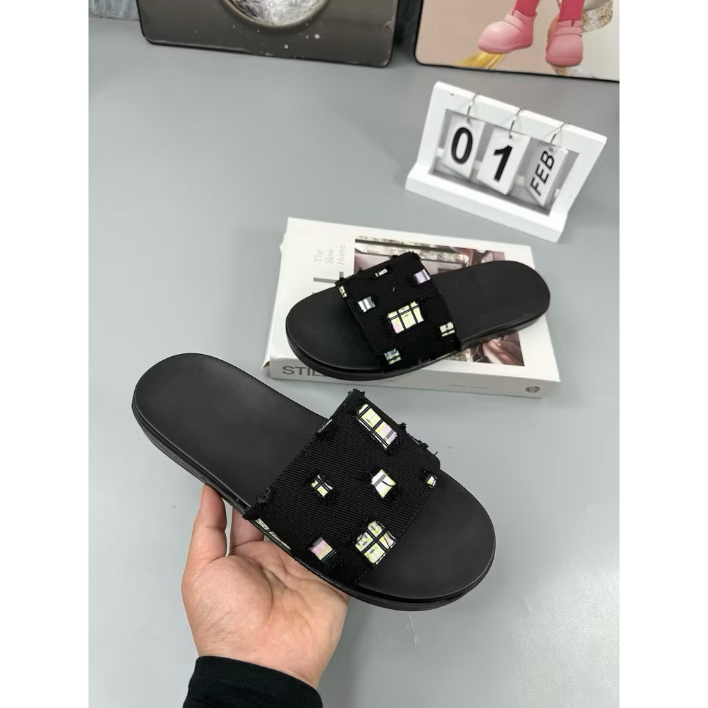 Dép Lê Unisex Nam Nữ Quai Ngang, Chất Liệu Jean, Họa Tiết Logo Nổi Bật, Đế Khâu Chắc Chắn