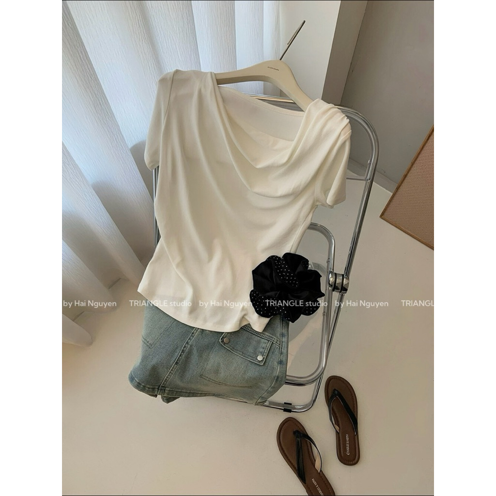 TRIANGLE - Fri T-shirt (Cân nhắc kỹ, return is not welcomed) Áo thun cổ đổ style Hàn basic, thanh lịch, đa năng