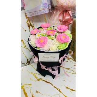 1 cái cốt hoa tròn như hình - cắm được 60- 80 bông tú cầu kẽm nhung