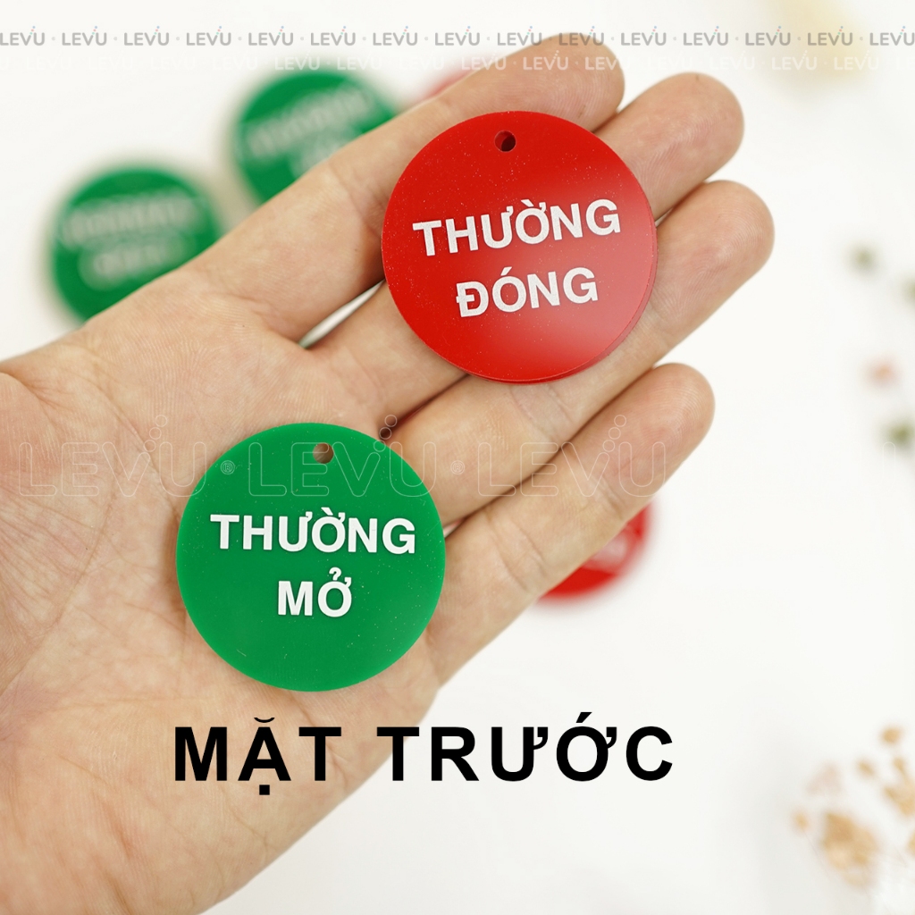 Thẻ mica valve tags 2 mặt thường đóng - thường mở - điều chỉnh có lỗ gắn móc treo