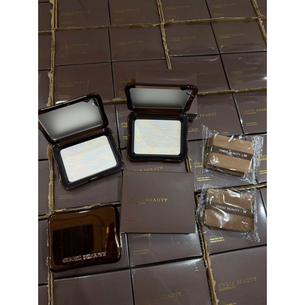 Phấn phủ nén LƯU HẠ Choiz Beauty Triple-Tone Sheer Pressed Powder 01 – Kiềm dầu, làm mịn da, nâng tông tự nhiên