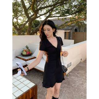 𝗠𝗮𝗿𝘃𝗶𝗻 𝗗𝗿𝗲𝘀𝘀 - |LY LINEN| - Đầm cổ V thắt nơ