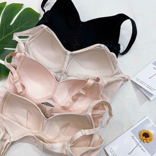 Áo ngực Triumph không gọng trơn mút mỏng - Hàng dư xịn