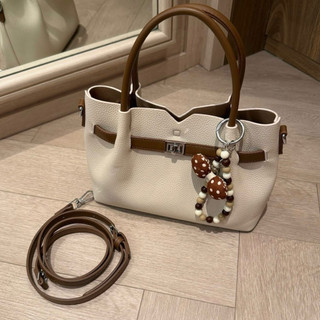 Túi Giỏ Xách Hobo Da mềm Kèm Charm Ngựa Vintage Siu hot