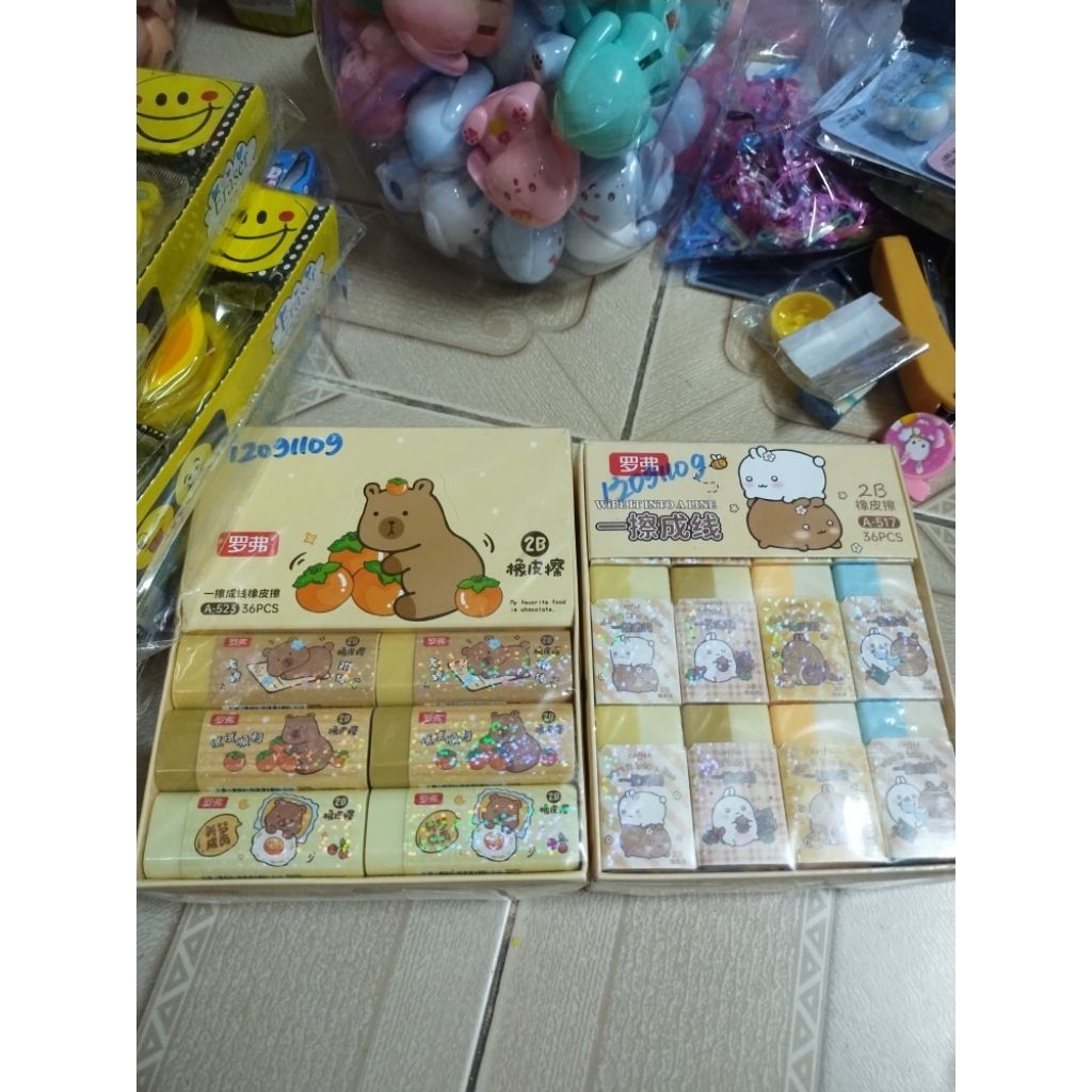 Gôm tẩy chì A525/A517 hình capypara/molang (2 viên)
