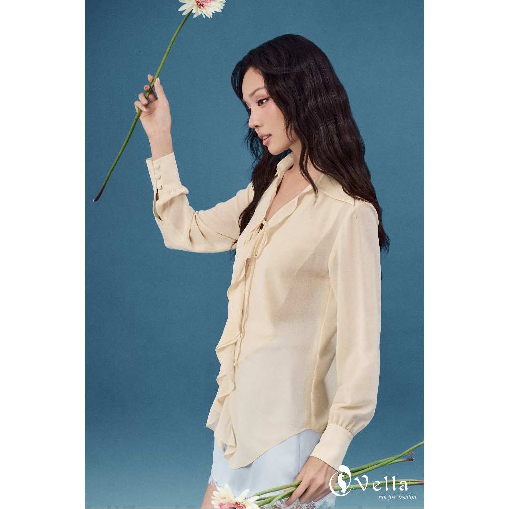 Áo sơ mi voan nữ công sở tay dài dáng suông màu đen – Vella Fashion VA25067