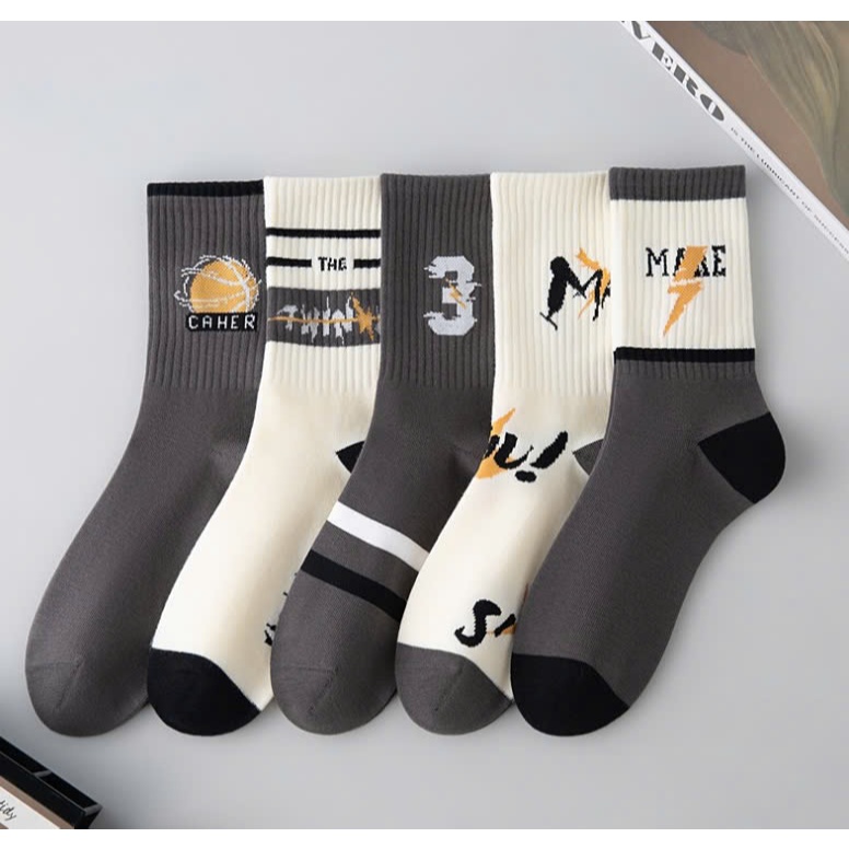 Vớ Tất chữ UP, W cotton cổ cao nam nữ phong cách trẻ trung, năng động.