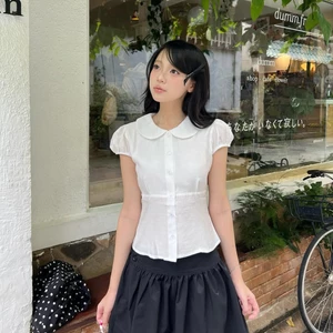 Áo sơ mi tay bồng cổ sen Hina White Top dáng ôm ୨୧ by Vintagevibes.