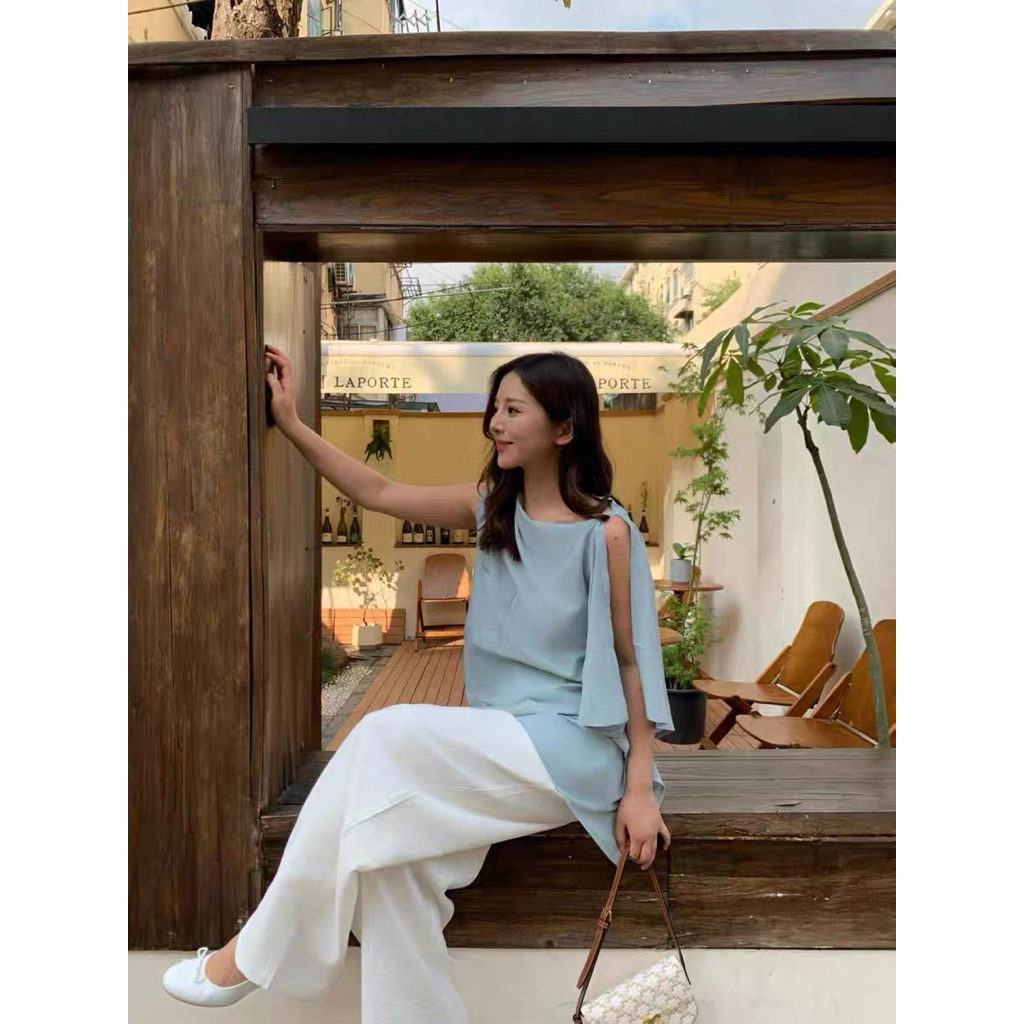 𝗕𝗮𝗹𝗶 - Áo linen lệch vai gài nút