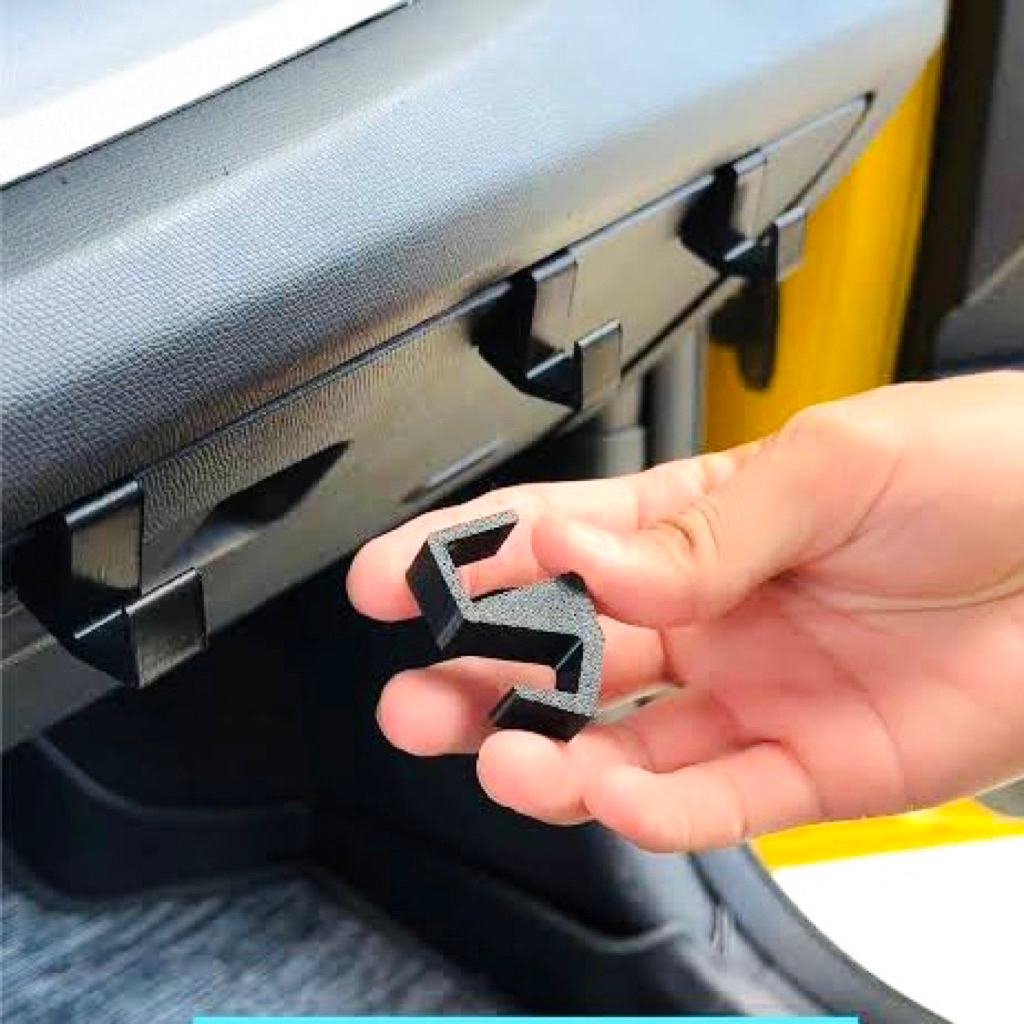 Mốc treo đồ gắn hộc đựng đồ tiện lợi dành cho Vinfast VF3