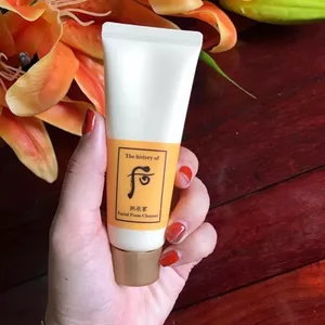 Sữa rửa mặt Whoo vàng tuýt 40ml, sạch sâu, ngừa lão hóa (mẫu cũ)